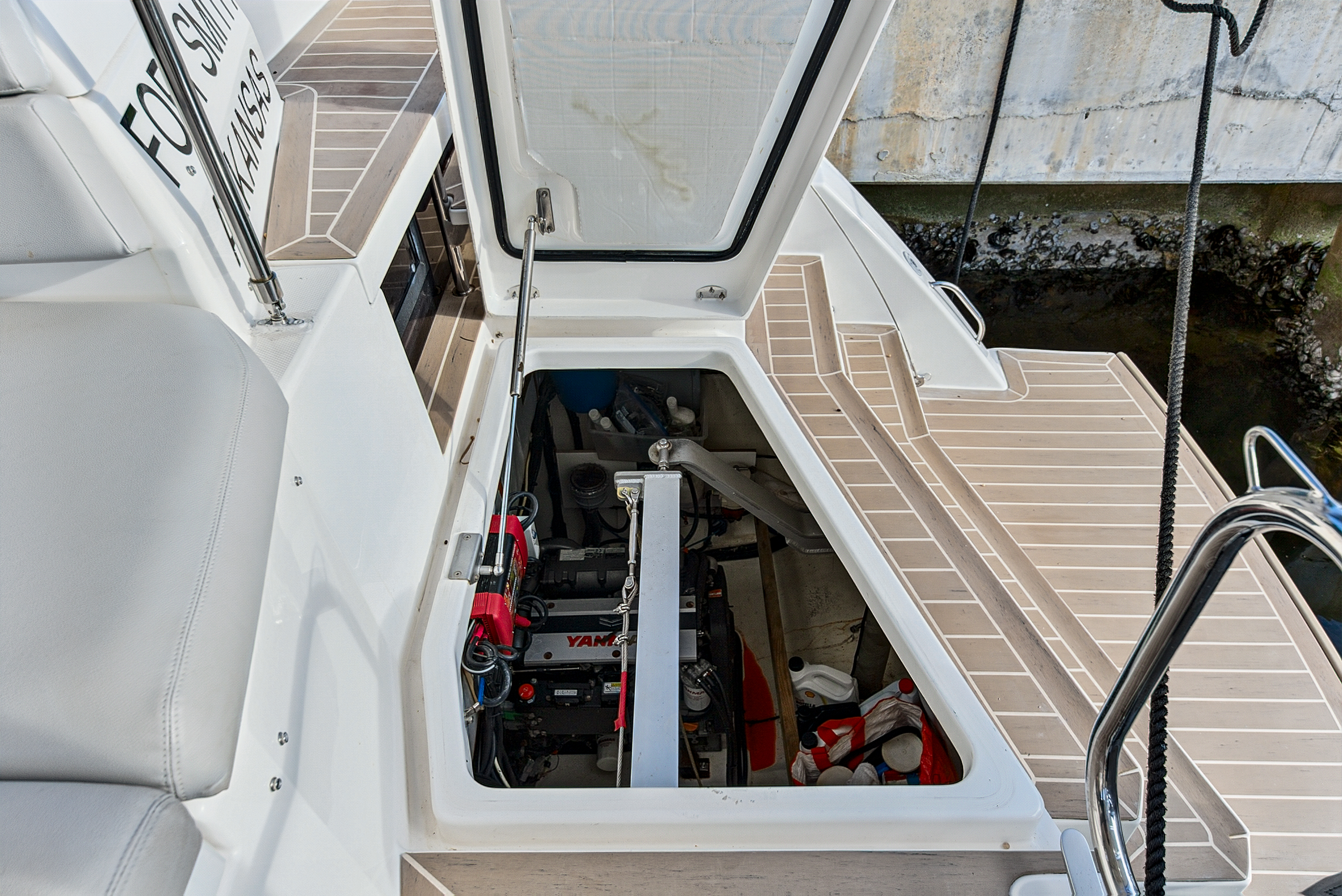 Boat image 123