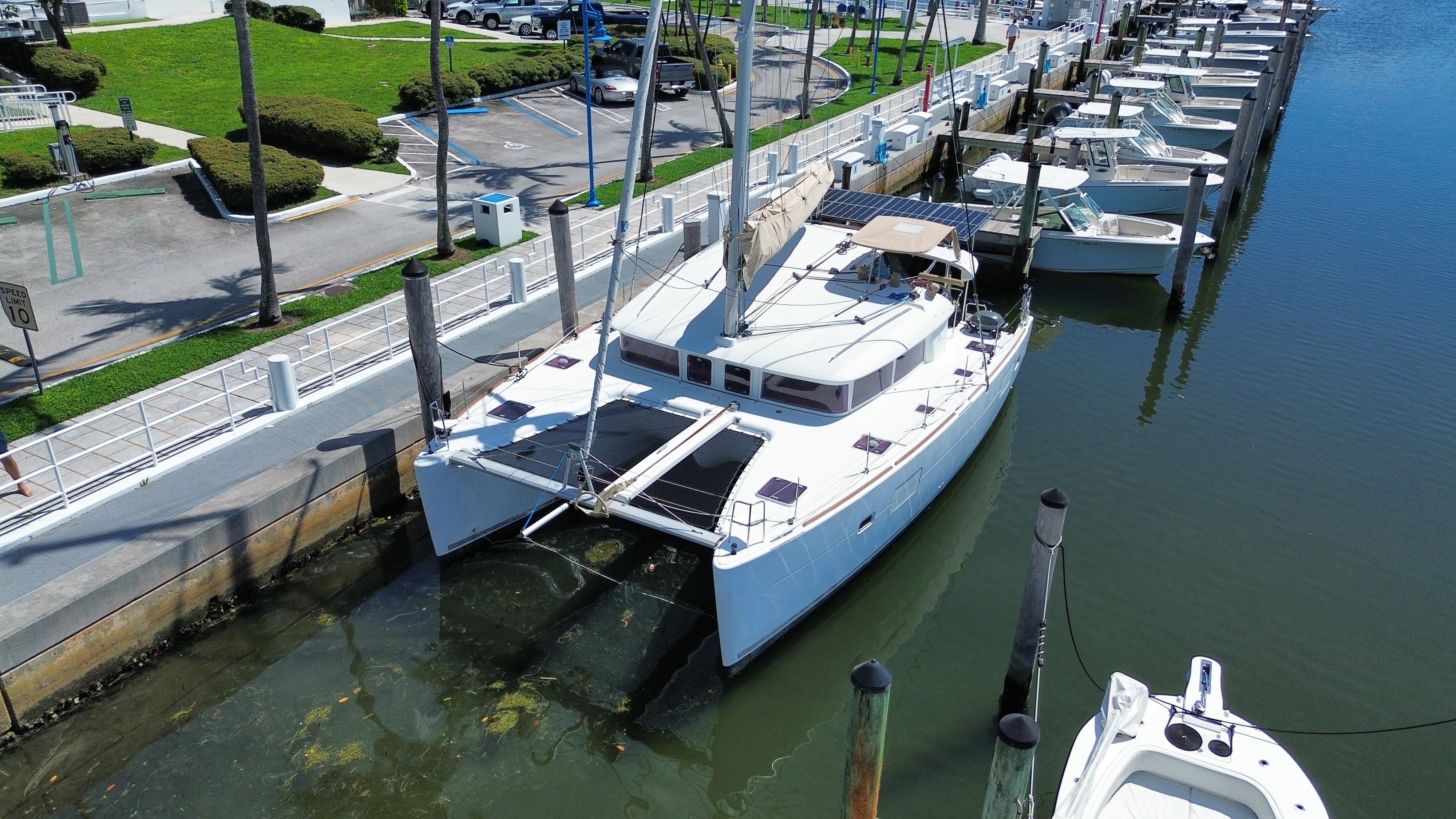Boat image 1